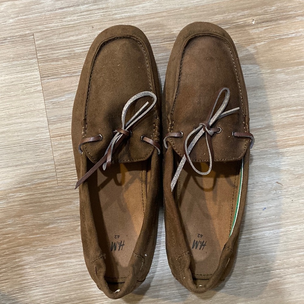 H&M men’s suede loafers euro size:42 (us size:9)
